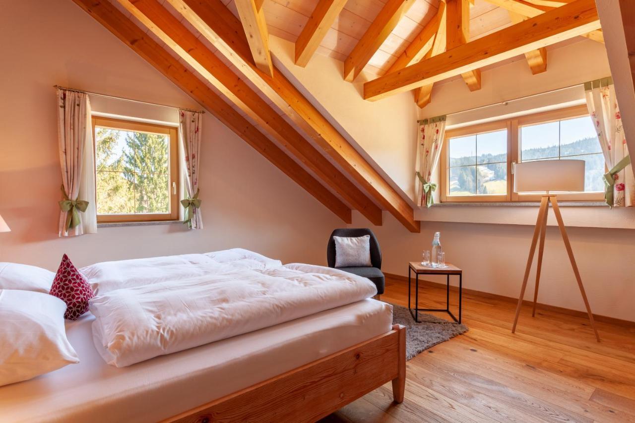 Hotel Natur-Landhaus Krone Maierhöfen Exteriör bild